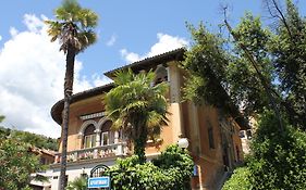 Apartments Komel
